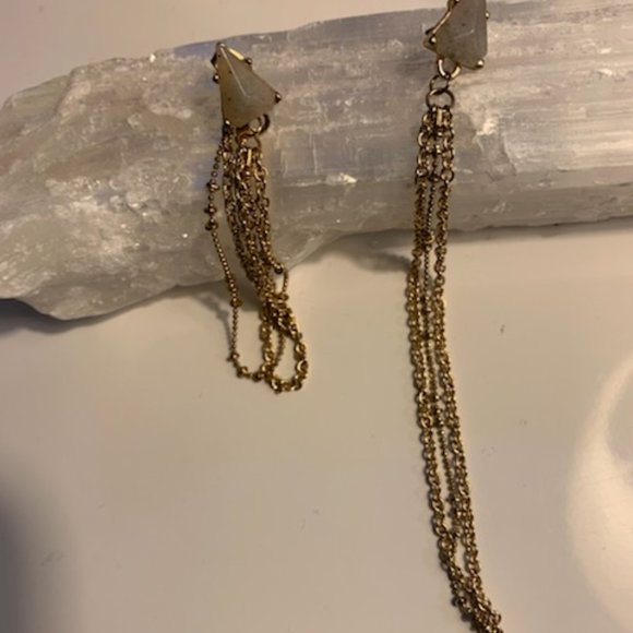 Gold Tone back Prong Earrings - Picture 1 of 10
